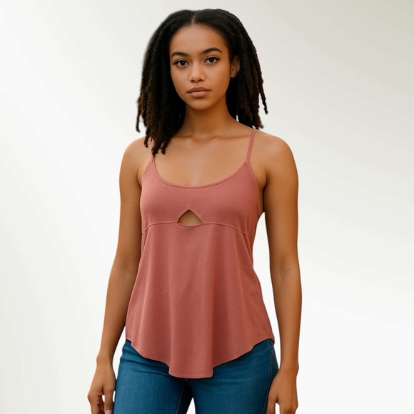 Chaser Baby Rib Spaghetti Back Tank Size Medium NWT - Picture 13 of 13